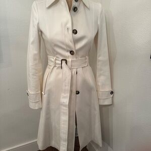 Burberry White Cotton single breasted trench coat
